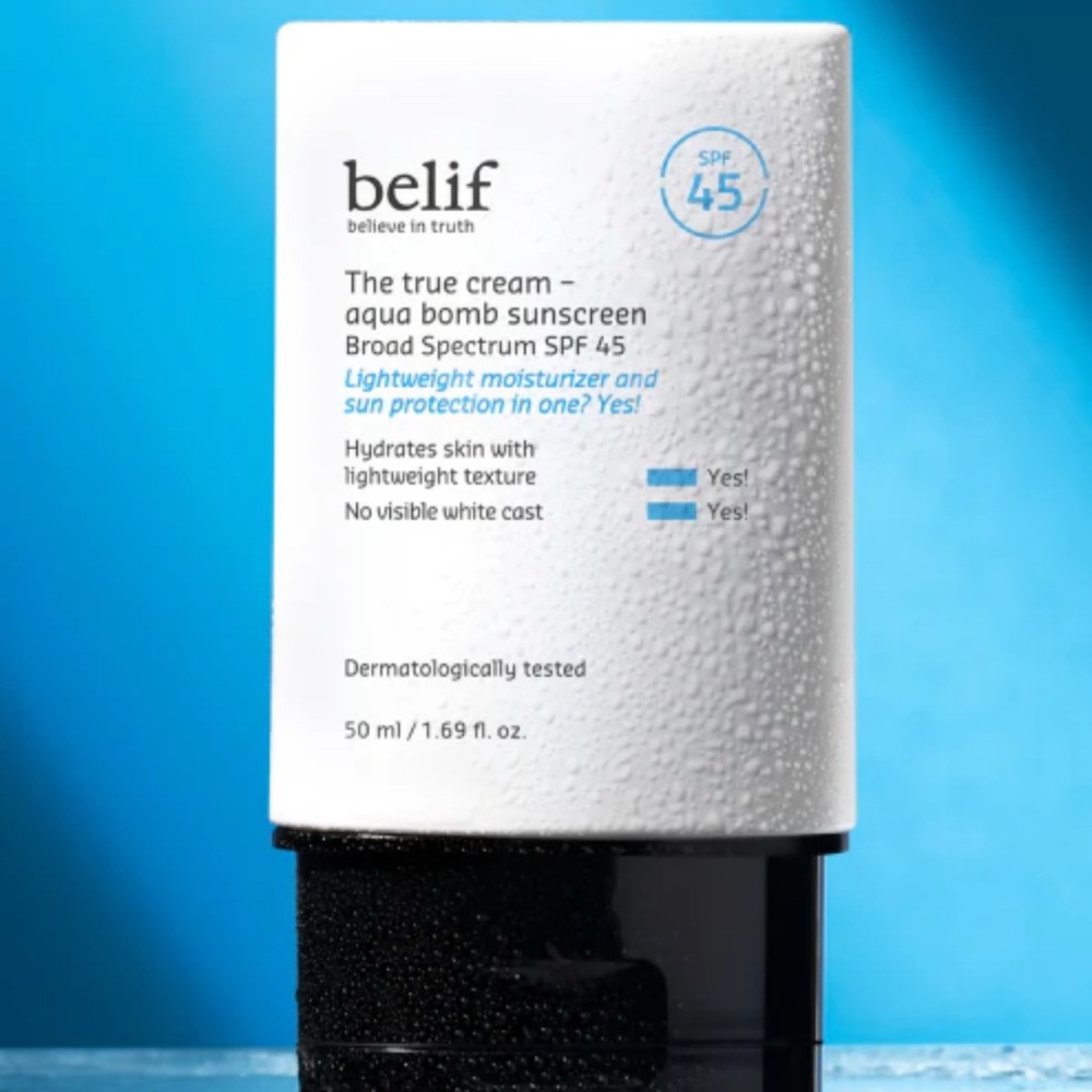 Aqua Bomb Sunscreen SPF 45 - White
